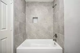 7150 Mobud Dr, Houston, TX 77074 - Photo 24