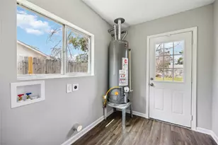 7150 Mobud Dr, Houston, TX 77074 - Photo 18