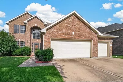 121 Fairport Court, Dickinson, TX 77539 - Photo 1