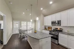 23710 Walnut Maze Ct, Spring, TX 77389 - Photo 8