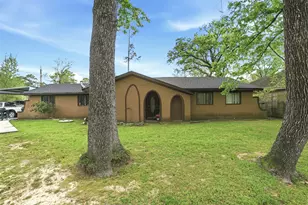 21818 Forest Glade Dr, Humble, TX 77338 - Photo 2