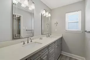 611 Forest Lake Dr, Seabrook, TX 77586 - Photo 22