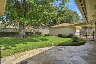 611 Forest Lake Dr, Seabrook, TX 77586 - Photo 26
