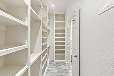 1901 Post Oak Boulevard #1501, Houston, TX 77056 - Photo 20