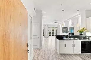 1901 Post Oak Blvd, Houston, TX 77056 - Photo 2