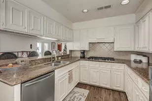 1120 Redfish St, Bayou Vista, TX 77563 - Photo 14