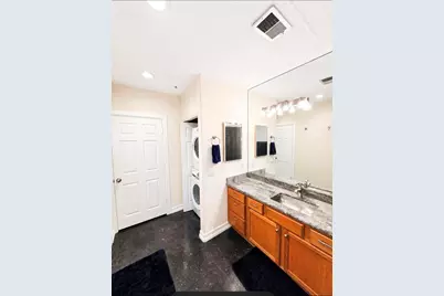 1602 Elgin Street #5, Houston, TX 77004 - Photo 12