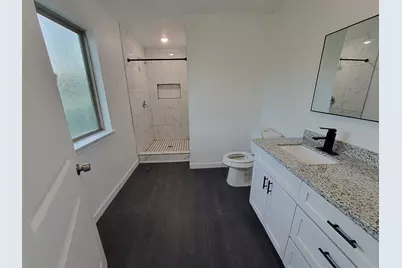 8609 Homewood Lane, Houston, TX 77028 - Photo 16