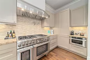 2221 Welch St, Houston, TX 77019 - Photo 24