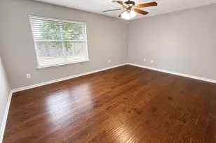 2138 Tower Bridge Rd, Pearland, TX 77581 - Photo 6