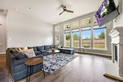 6930 Water Glen Lane, Manvel, TX 77578 - Photo 10