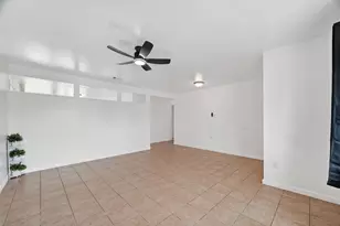 512 Harold Ln, Baytown, TX 77521 - Photo 8