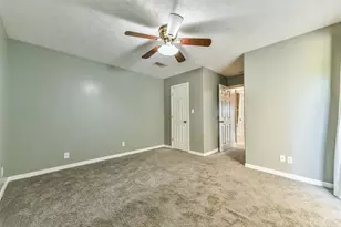2501 Gulf Freeway, Dickinson, TX 77539 - Photo 18