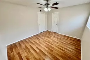2101 Fountain View Dr, Houston, TX 77057 - Photo 12