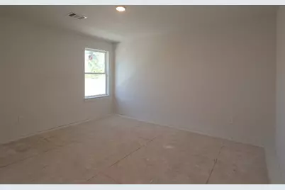 609 Falling Cave Drive, Willis, TX 77378 - Photo 10