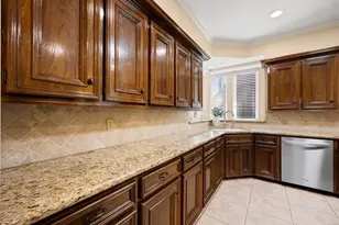 12119 Auburn Hills Dr, Tomball, TX 77377 - Photo 10