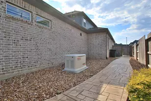 902 Falcon Hollow Ln, Pinehurst, TX 77362 - Photo 40