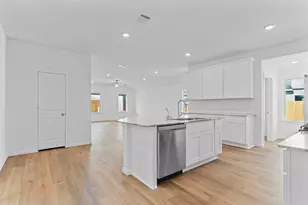 3713 High Plns Dr, League City, TX 77573 - Photo 4