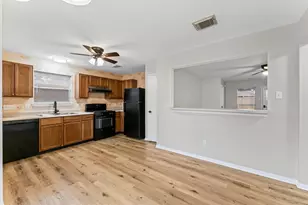 5917 Red River Dr, Dickinson, TX 77539 - Photo 12