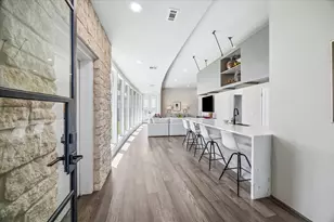 912 Teetshorn St, Houston, TX 77009 - Photo 4