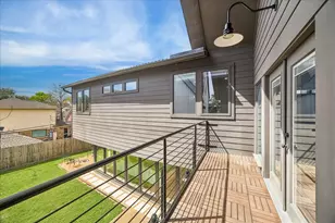 912 Teetshorn St, Houston, TX 77009 - Photo 18
