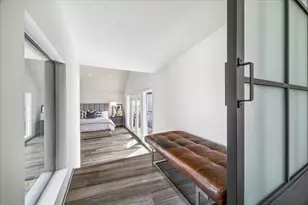 912 Teetshorn St, Houston, TX 77009 - Photo 14