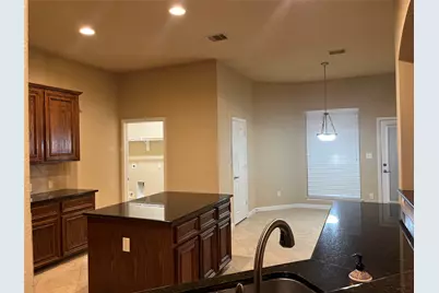 2904 Lakemist Court, League City, TX 77573 - Photo 10