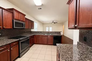 8739 Leclaire Meadow Dr, Humble, TX 77338 - Photo 4