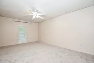 10910 Sagevale Ln, Houston, TX 77089 - Photo 28