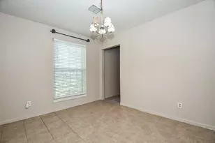 10910 Sagevale Ln, Houston, TX 77089 - Photo 10
