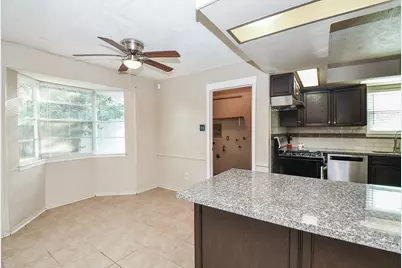 10910 Sagevale Lane, Houston, TX 77089 - Photo 14