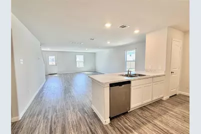 1395 Road 5102, Cleveland, TX 77327 - Photo 2