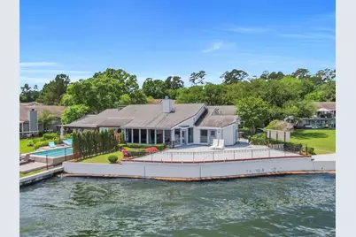 35 Lakeview Village, Conroe, TX 77356 - Photo 1