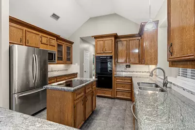 15423 Willis Way, Conroe, TX 77384 - Photo 14