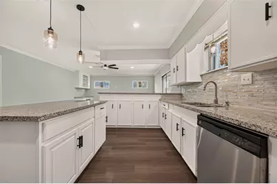 917 Defender Street, Houston, TX 77029 - Photo 10