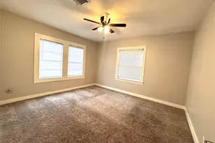 1813 Hatwell St, Houston, TX 77023 - Photo 16