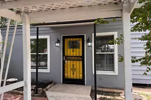1813 Hatwell St, Houston, TX 77023 - Photo 2