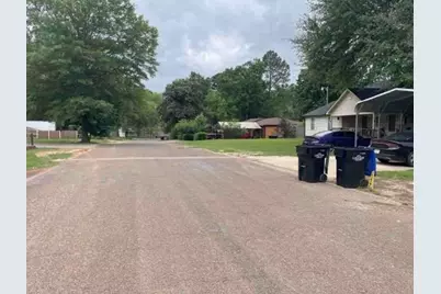 1011 Flanagan Drive, Longview, TX 75602 - Photo 6