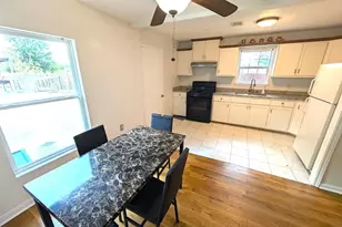 5817 Wayne St, Houston, TX 77026 - Photo 6