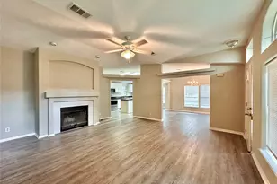 202 Main St, Fresno, TX 77545 - Photo 8