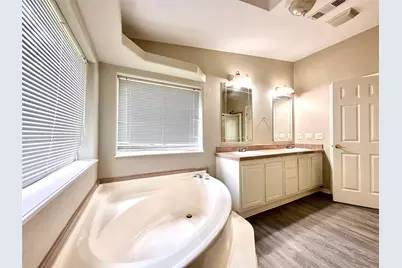 202 Main Street, Fresno, TX 77545 - Photo 20