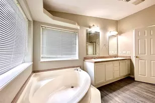 202 Main St, Fresno, TX 77545 - Photo 20