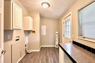 202 Main St, Fresno, TX 77545 - Photo 26