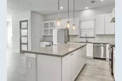 1602 Westside Gardens Lane, Houston, TX 77055 - Photo 4