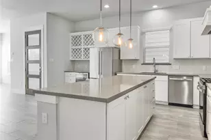1602 Westside Gardens Ln, Houston, TX 77055 - Photo 4