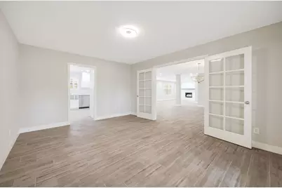 11006 Wickersham Lane, Houston, TX 77042 - Photo 12