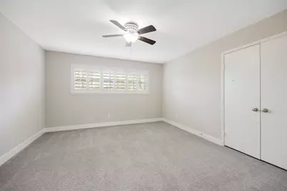 11006 Wickersham Lane, Houston, TX 77042 - Photo 18