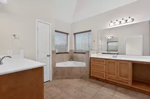 2608 Holbrook Springs Ln, League City, TX 77573 - Photo 28