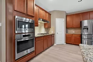 2608 Holbrook Springs Ln, League City, TX 77573 - Photo 18