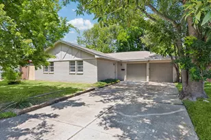 15110 Buxley St, Houston, TX 77053 - Photo 1